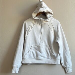 Danskin Women’s Cream Hoodie Sweater With Kangaroo Front Pocket. Size Medium.